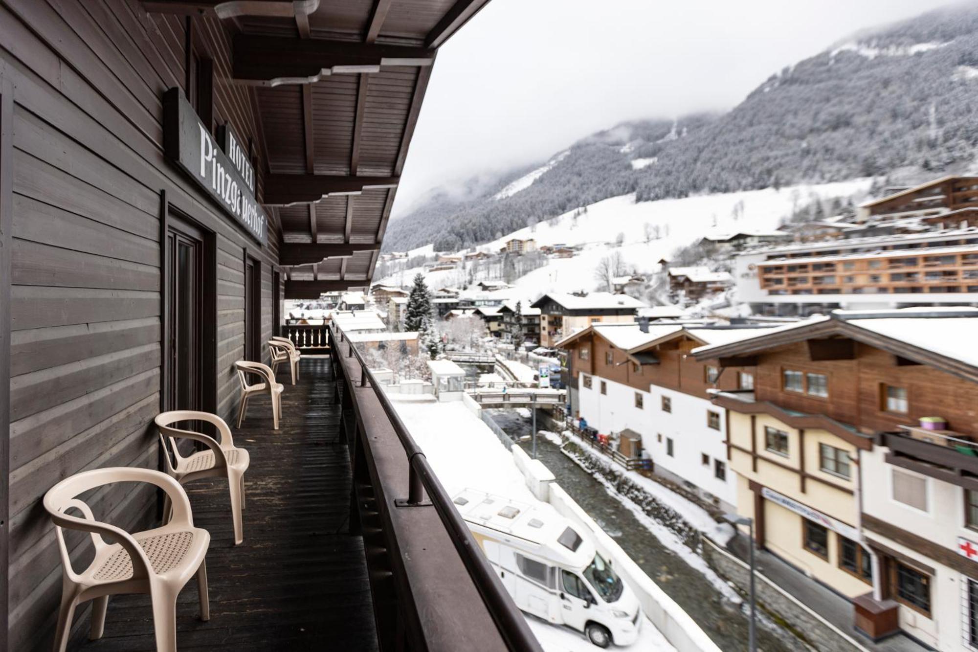 Hotel Pinzgauerhof - Inclusive Evening Dinner Saalbach-Hinterglemm Zewnętrze zdjęcie